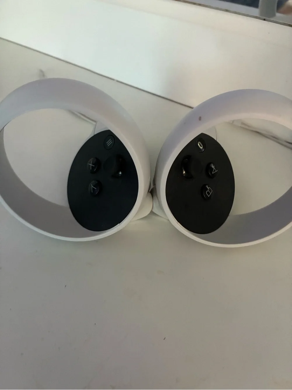 Standalone VR Headset - White Comfort Fit